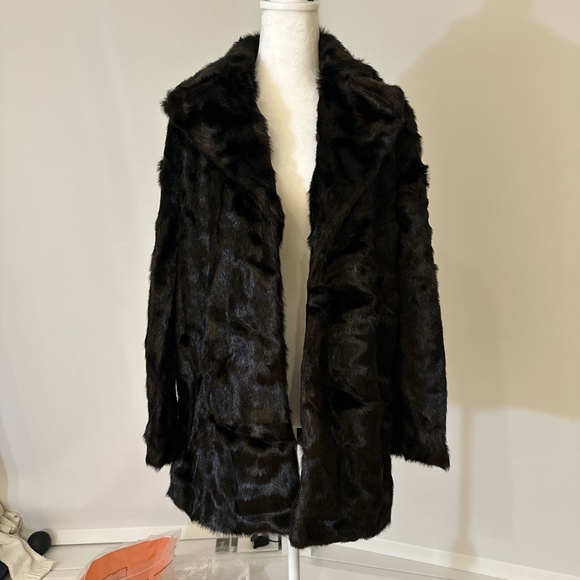 Zara fur coat - Picture 1 of 2